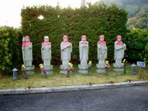 六地蔵尊