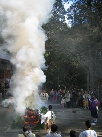 神峯山寺・初寅会護摩供養風景