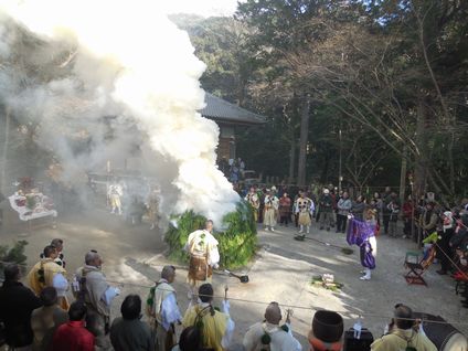 神峯山寺・初寅会護摩供養風景