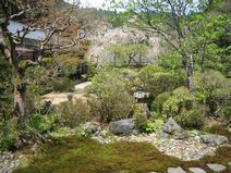 持明院庭園