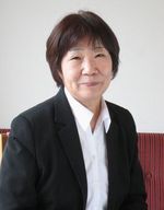 浦 綾希子