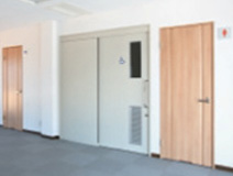 車椅子の型にもバリアフリートイレ