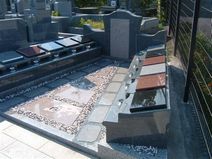 五月山緑地霊園「永代供養夫婦墓」