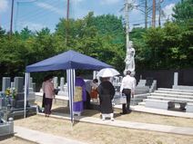 永代供養塔　見守り観音合同回向