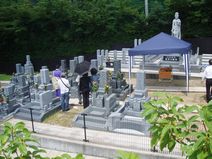 永代供養塔　見守り観音合同回向