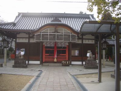 高槻富田町4丁目 三輪神社.jpg