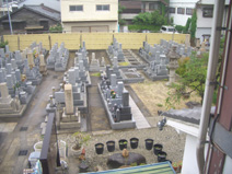 泰聖寺・墓地風景