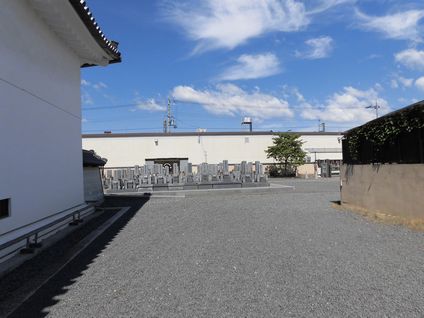 本願寺西山別院墓地風景