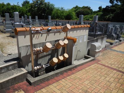 狭山ことぶき霊園・水汲場