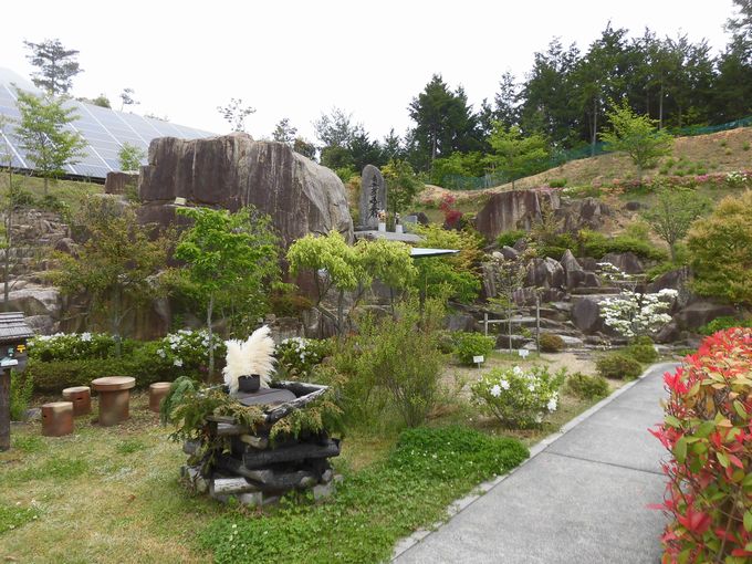 正修寺霊苑・庭園