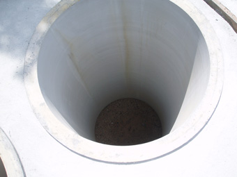 埋設されたヒューム管