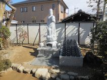 観音像永代供養塔完成