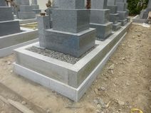 参道側面石張り 参道側面石張り