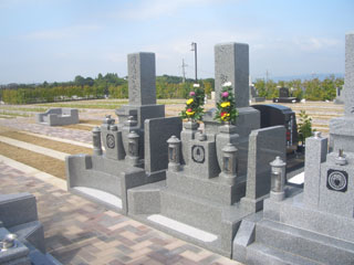 奈良中央墓園　岡嶋家