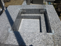 丘カロート下部据付