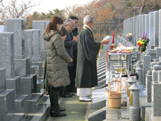 五月山緑地霊園 谷川家