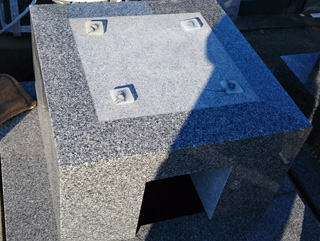 下台・耐震ゲル