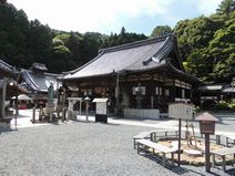 柳谷観音・楊谷寺境内